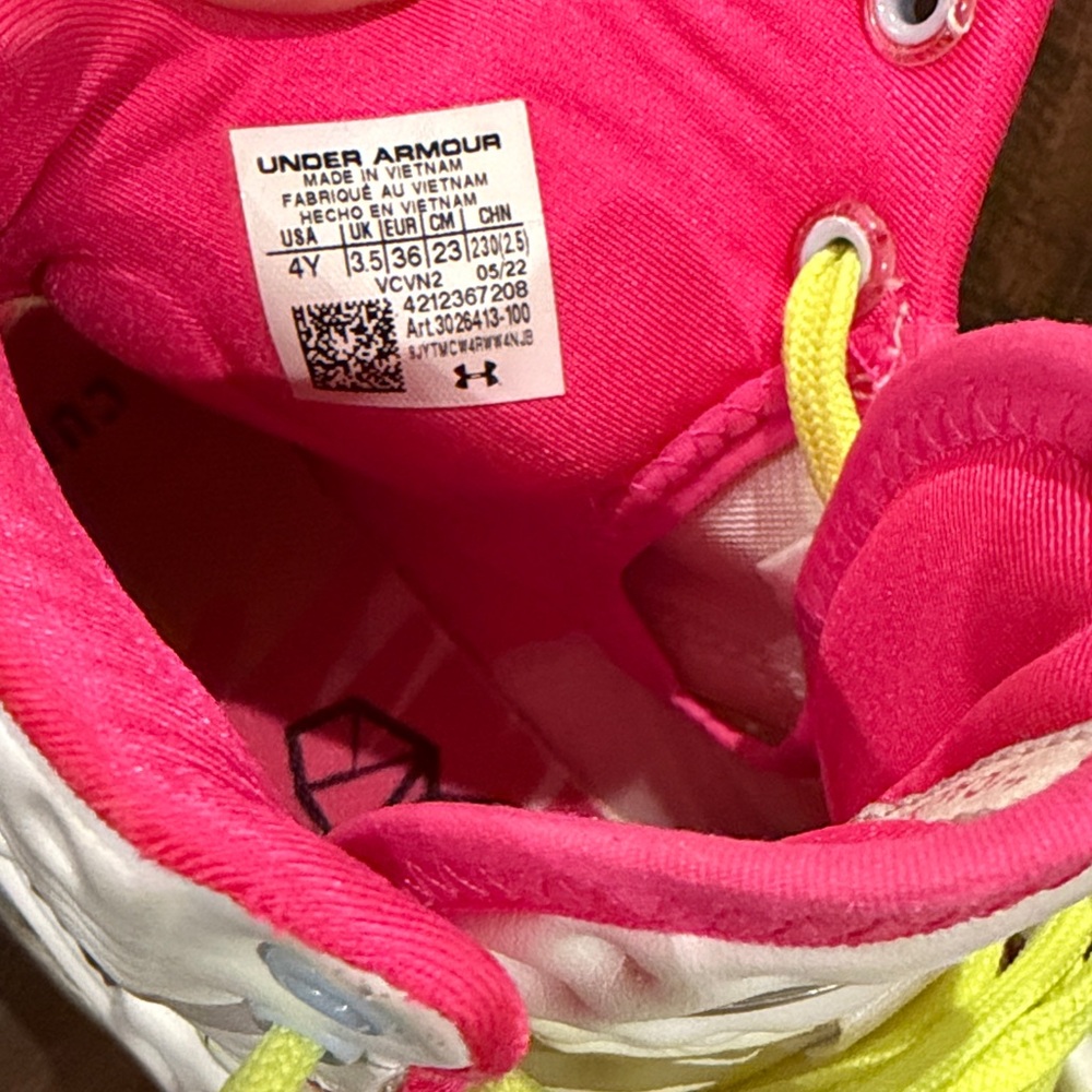 Under Armour Curry Girls Size 4 High-Top Basketball Shoes - Picture 7 of 11